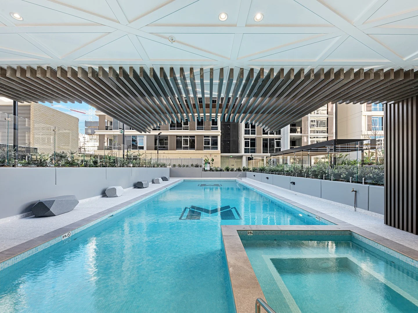 2 Bedroom Accessible Apartment in Eastgardens - property view 7