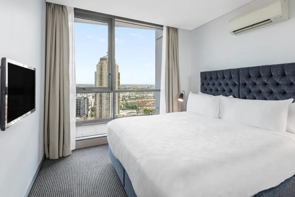 Apartments in Sydney CBD - property view 2