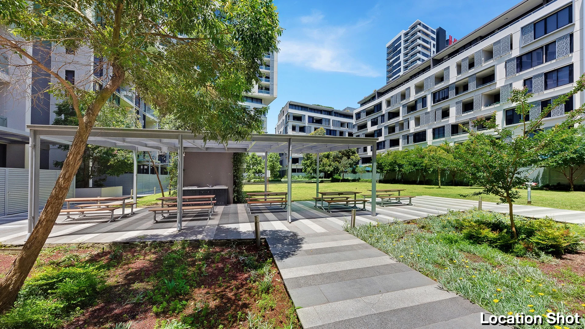 1 Bedroom Apartment in Zetland