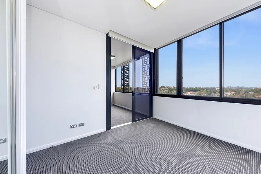 1 Bedroom Apartment in Zetland - property view 5